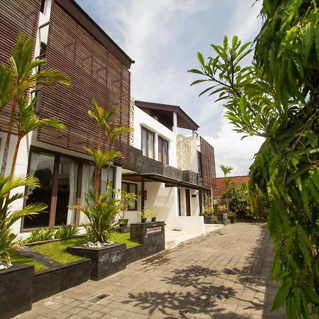 Kuta Ardenia Residence Exterior foto